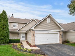 547 Northgate Cir, Oswego, IL 60543