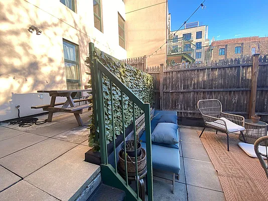 Rented by Dream Space Realty | media 2