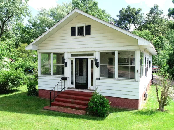 1661 Michigan Ave W, Battle Creek, MI 49037