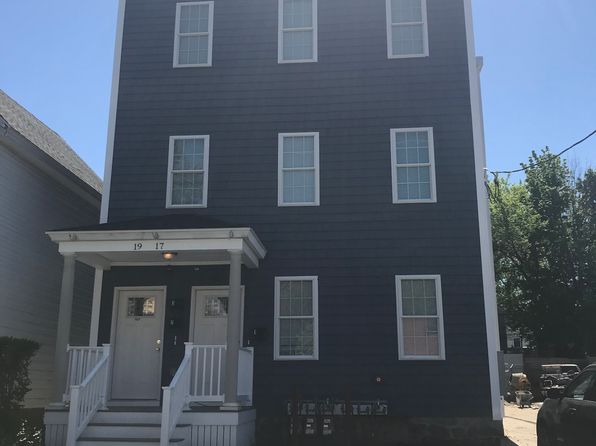 17 3rd Ave #1