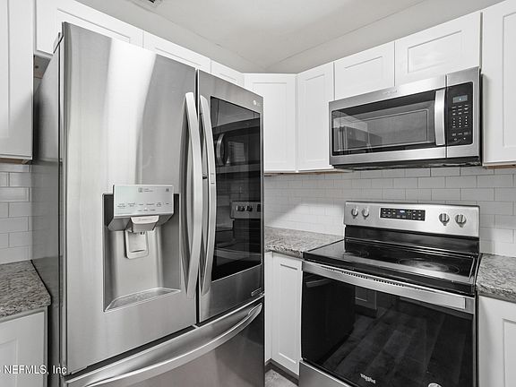 5th image of 5149 LEXINGTON Avenue