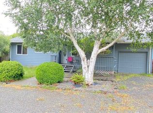 649 N Central St, Westport, WA 98595