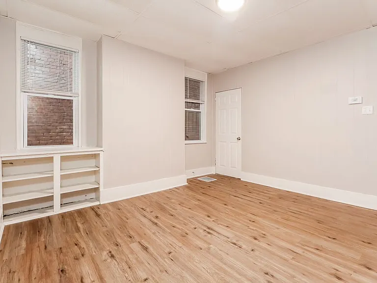 33 Millbridge St — Photo 6