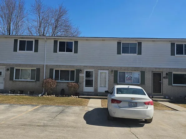 27370 Spaulding Rd #4, New Hudson, MI 48165