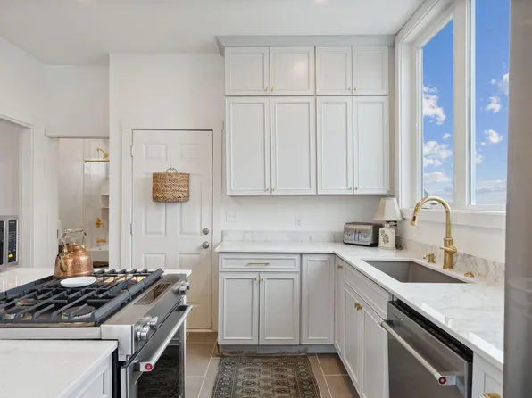 62 St Lawrence Street #2, Portland, ME 04101