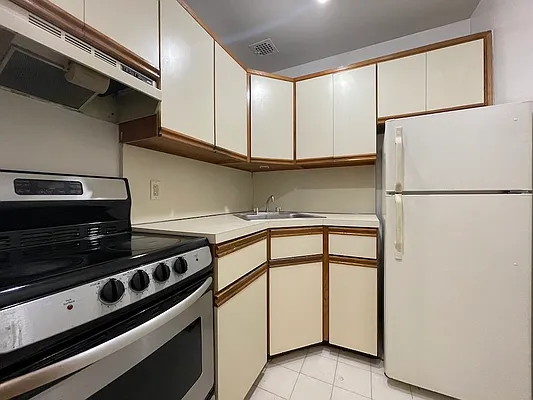 Rented by Maz Group NY | media 13