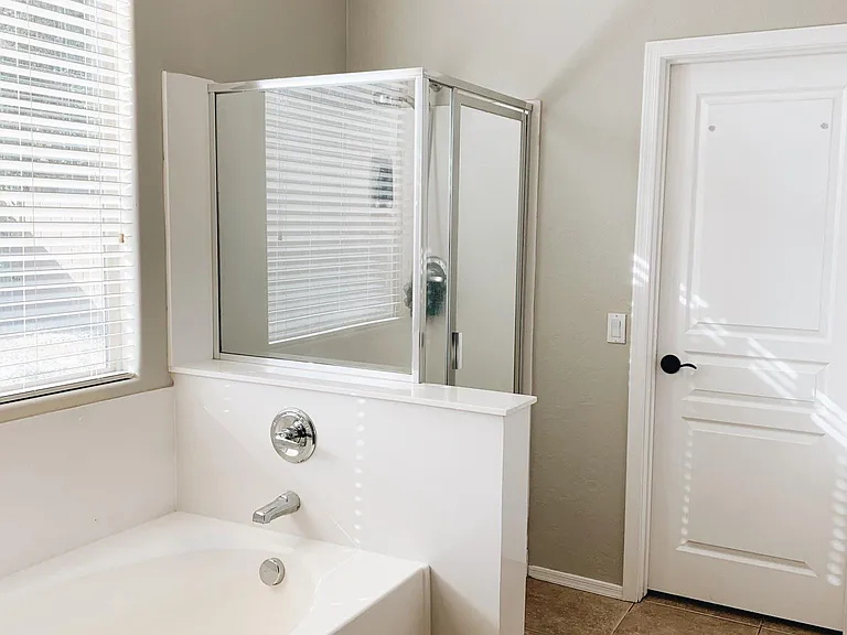 13547 W Country Gables Dr — Photo 13