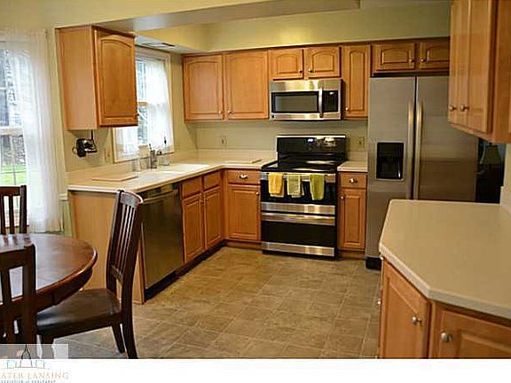 3rd image of 5422 E Blue Haven Dr