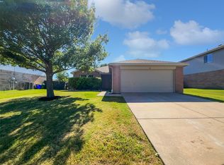 110 Nighthawk Dr, Krum, TX 76249