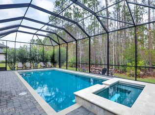208 Cloisterbane Dr, Saint Johns, FL 32259