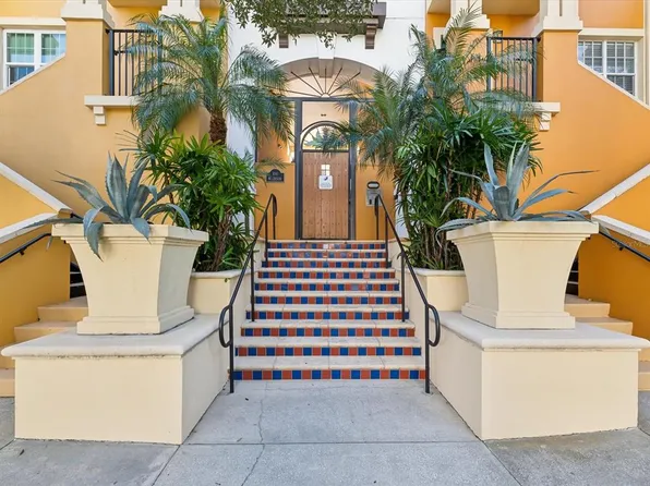 100 4th Ave S APT 109, Saint Petersburg, FL 33701