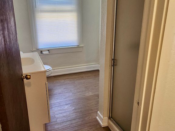 5th image of 7571 Church St #2