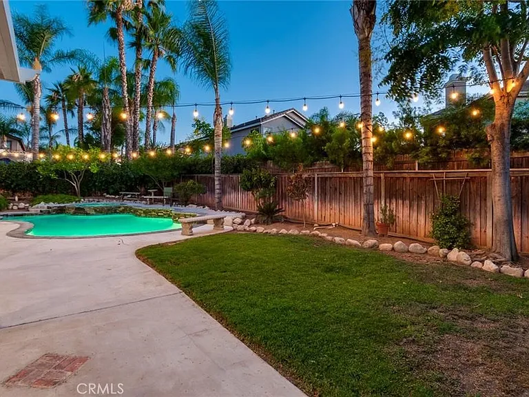 8123 Branding Iron Ln — Photo 34