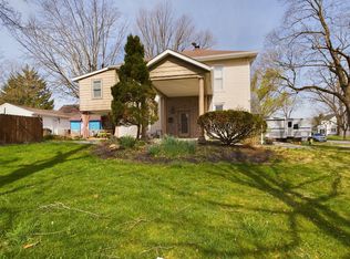 1214 Cherry St, Huntington, IN 46750