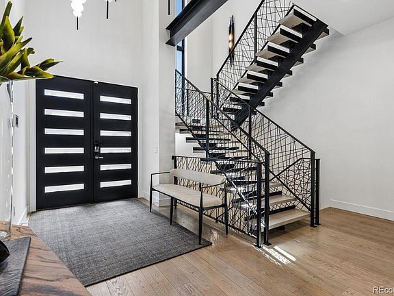 2nd image of 2821 E Cedar Avenue #17