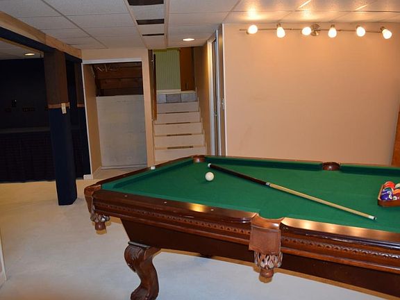 basement with pool table
