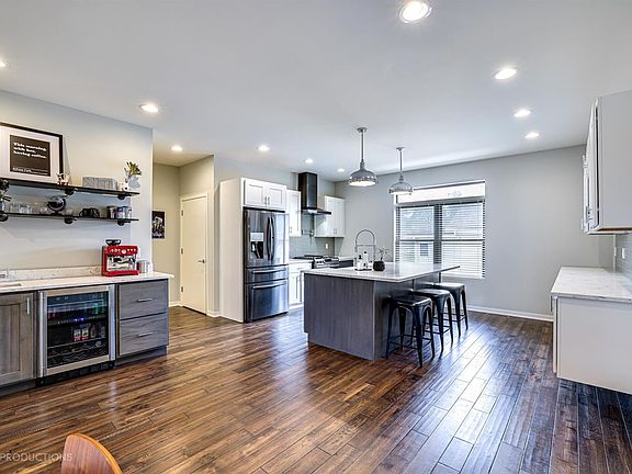 3rd image of 151 Morgan Blvd #1