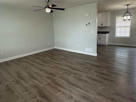 4th image of 6952 Tupelo Rd