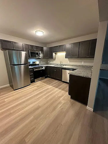 The Court Apartments Photo 1
