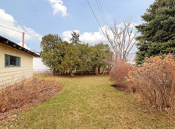 2nd image of 315 Harmony Dr