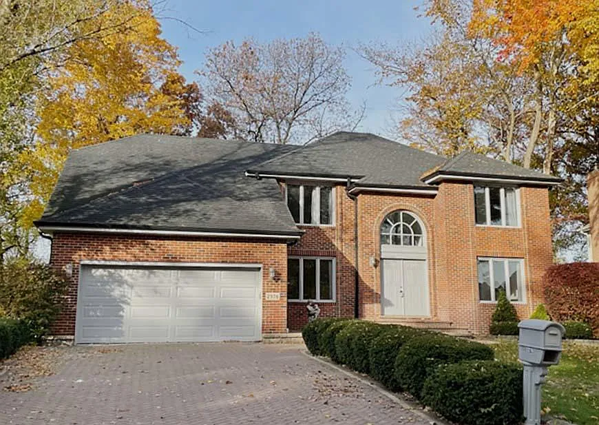 2376 Ridgewood Rd photo 1