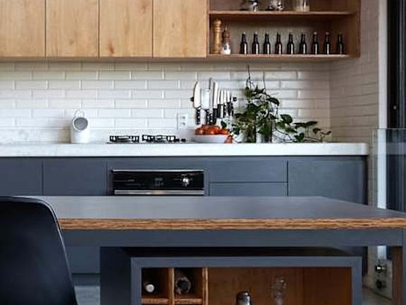 3rd image of 2535 Alsace Ave #607