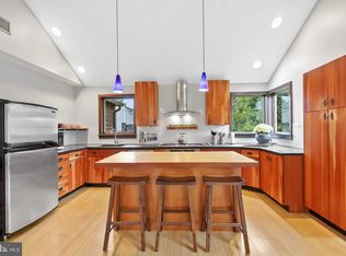 1604 Jeffers Rd, Towson, MD 21204