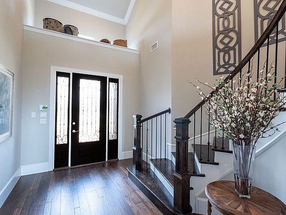 Dramatic Entry Way
