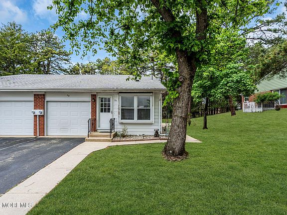 4th image of 9 B Moccasin Drive