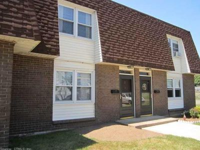 2 Roma St, East Haven, CT, 06512
