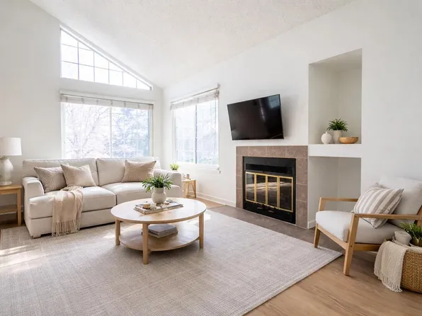 886 S Reed Ct #H, Lakewood, CO 80226