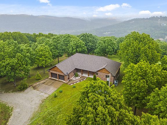 Home, Shop & 120 Acres