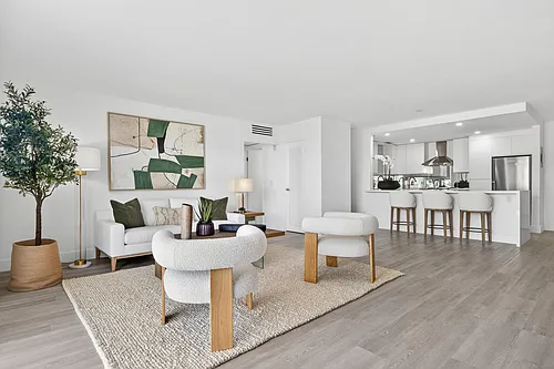 354 Chilean Ave #4D Photo 1