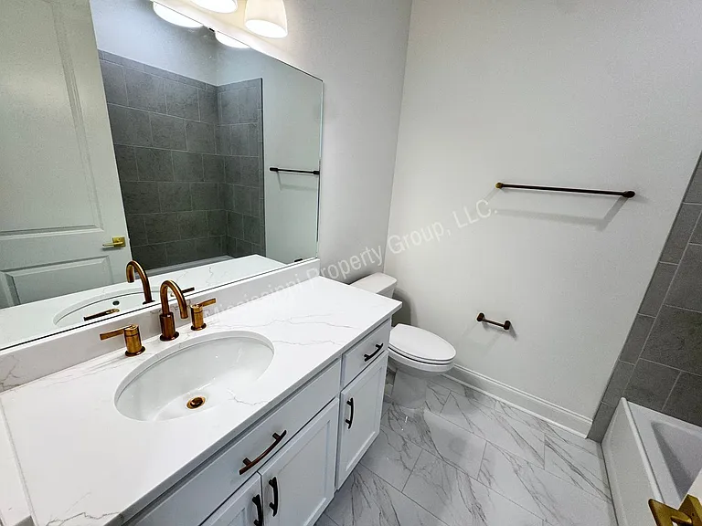 721 Primrose Dr — Photo 15