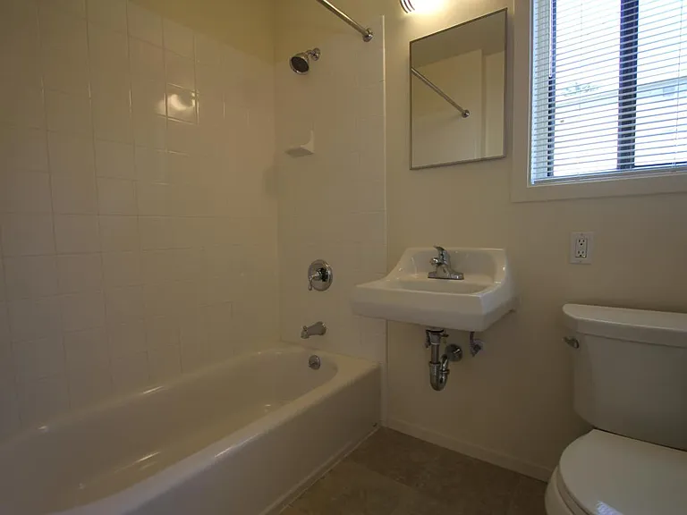 1514 Pershing Dr #A — Photo 8