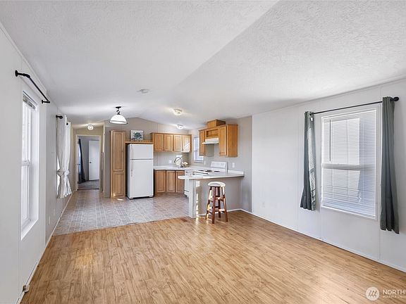 3rd image of 23823 100th Avenue E #25