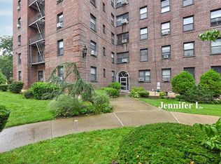 25-18 Union St APT 3F, Flushing, NY