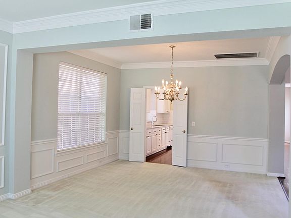 5th image of 6405 Glenhollow Dr
