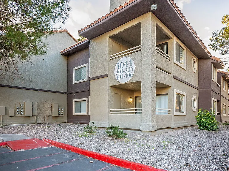 5044 S Rainbow Blvd #203-1 — Photo 4
