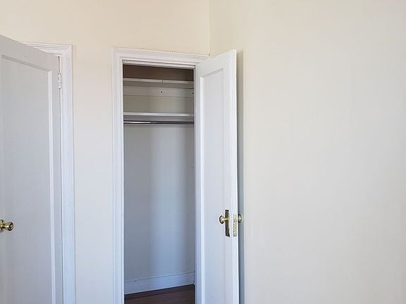 4th image of 420 Avenue F #4F