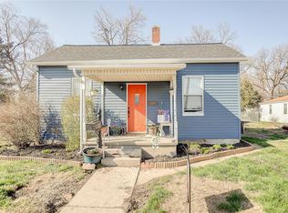 223 W Schuetz St, Lebanon, IL