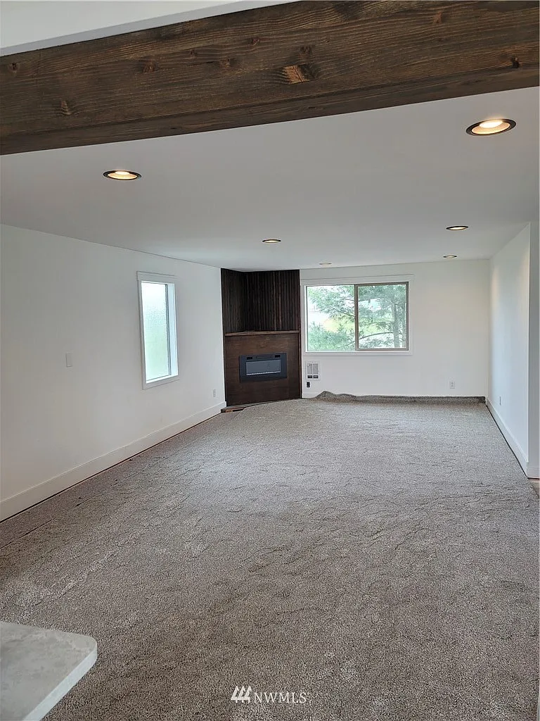 17238 State Route 536 — Photo 2