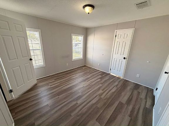 3rd image of 1234 Reynolds Rd #52