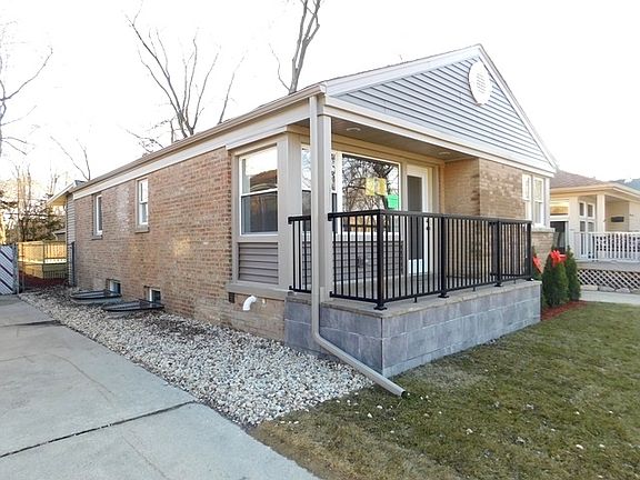 4th image of 1616 Mulford St
