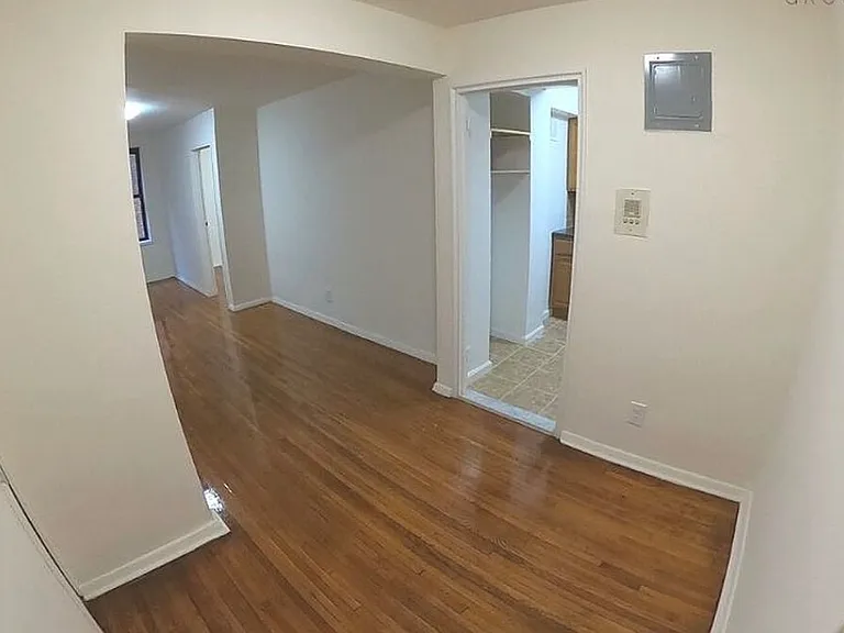 144-45 41st Ave #2L — Photo 3