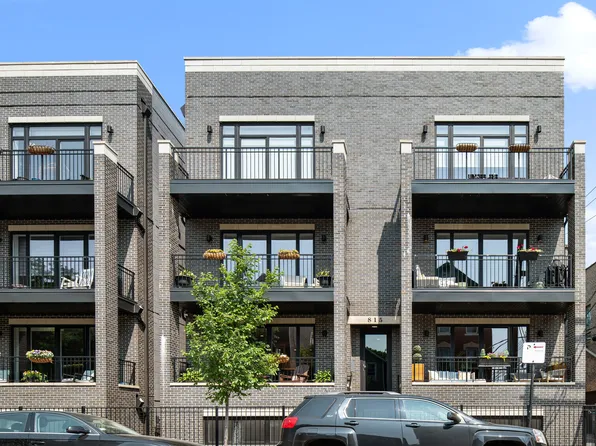 815 N Paulina St #2N, Chicago, IL 60622