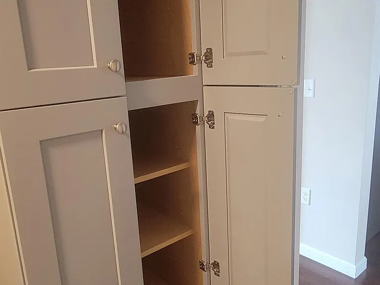 Princeton Court Apartments — Photo 9
