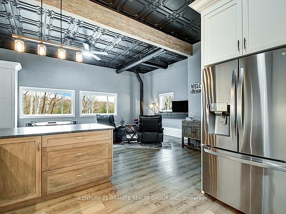 5th image of 245 Cedar Ridge Trl