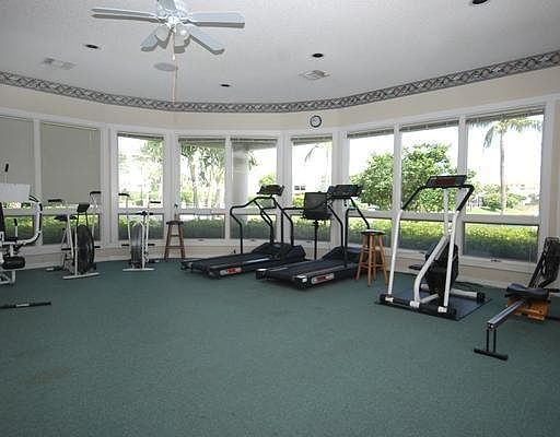 2nd image of 2039 Staysail Ln
