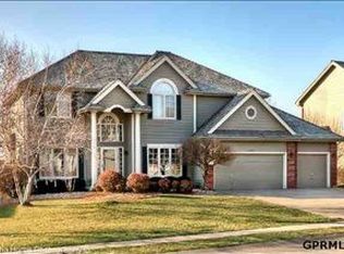 2248 S 183rd Cir, Omaha, NE 68130